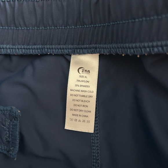 Zyia joggers, gold zipper at ankle. Great shape barely worn - Picture 2 of 2